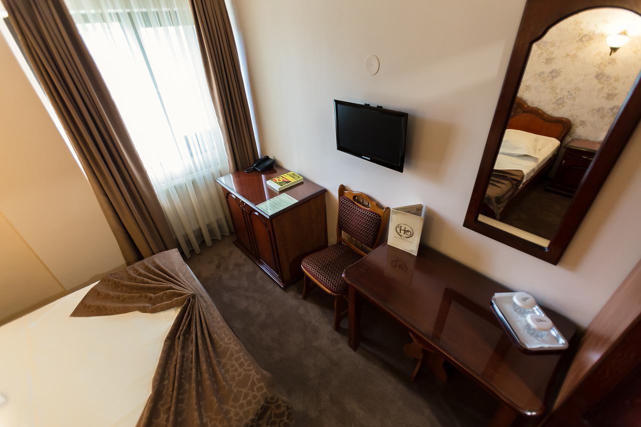 Express Residence Brăila Esterno foto
