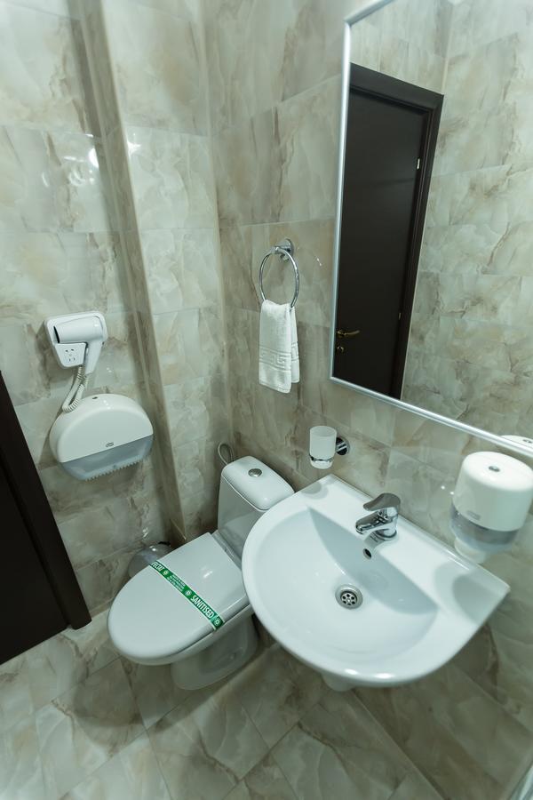 Express Residence Brăila Esterno foto