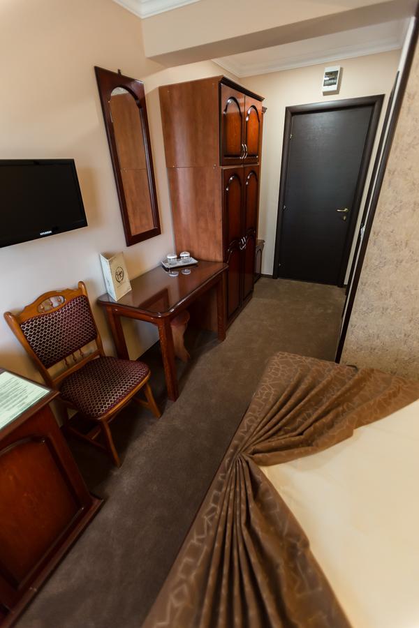 Express Residence Brăila Esterno foto
